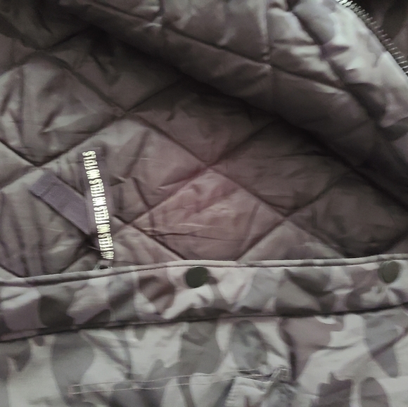 Men's H&M Army Print Hooded Jacket - Picture 3 of 4